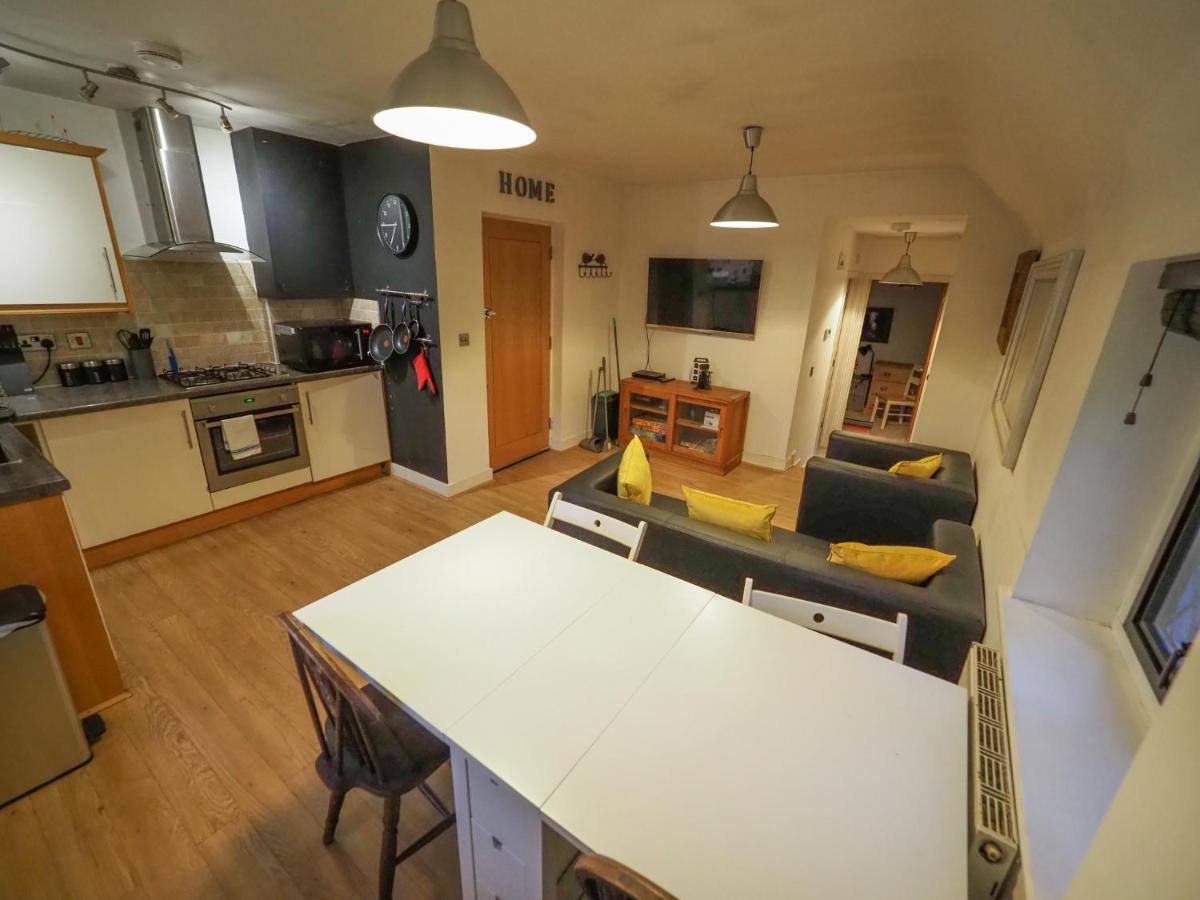 2 Ringles Place Uckfield Εξωτερικό φωτογραφία
